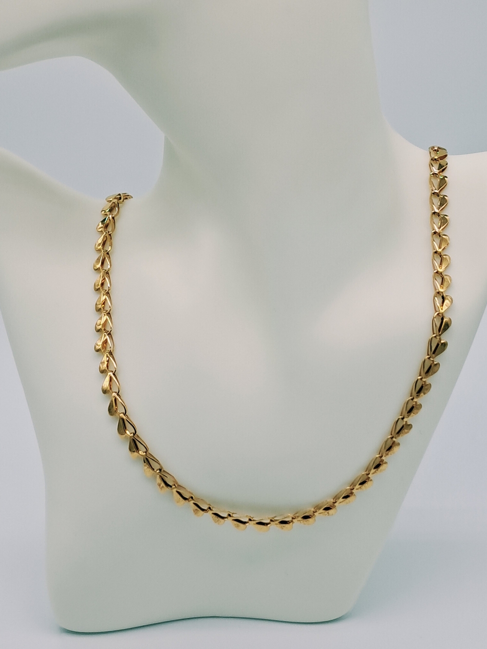 Vintage Art Deco Style Gold Heart Link Necklace - Elegant Women’s Jewelry